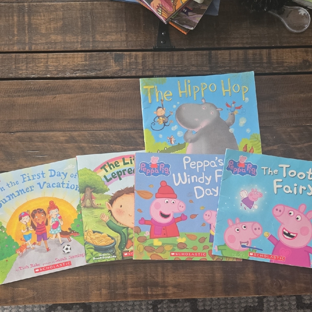Scholastic Peppa Pig and Friends Book Collection